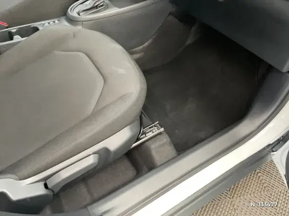 TOYOTA AYGO X - voiture d'occasion - Photo 26