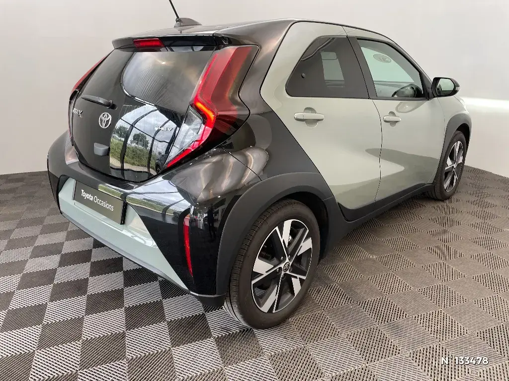 TOYOTA AYGO X - Miniature 2