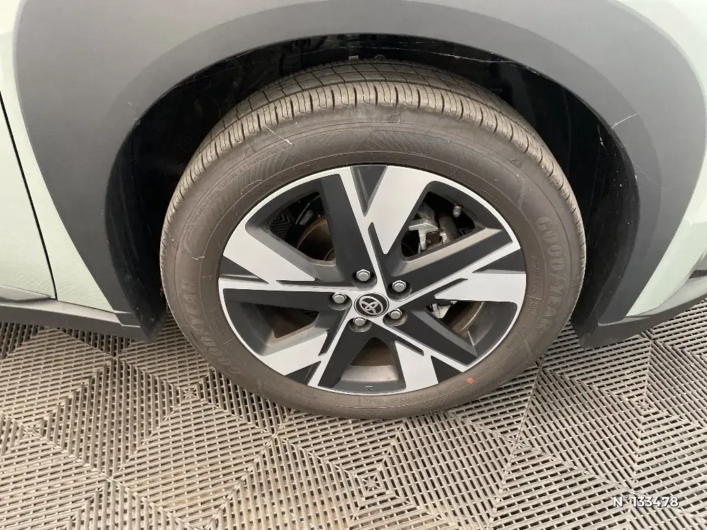 TOYOTA AYGO X - Miniature 5