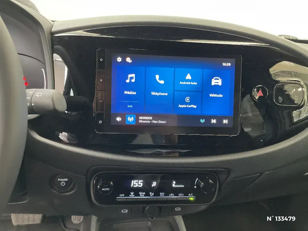TOYOTA AYGO X - Miniature 7