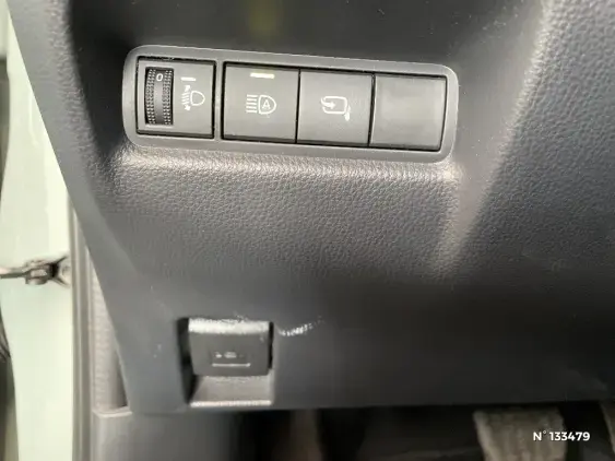 TOYOTA AYGO X - voiture d'occasion - Photo 15