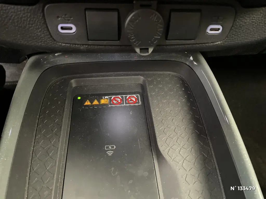 TOYOTA AYGO X - Miniature 18