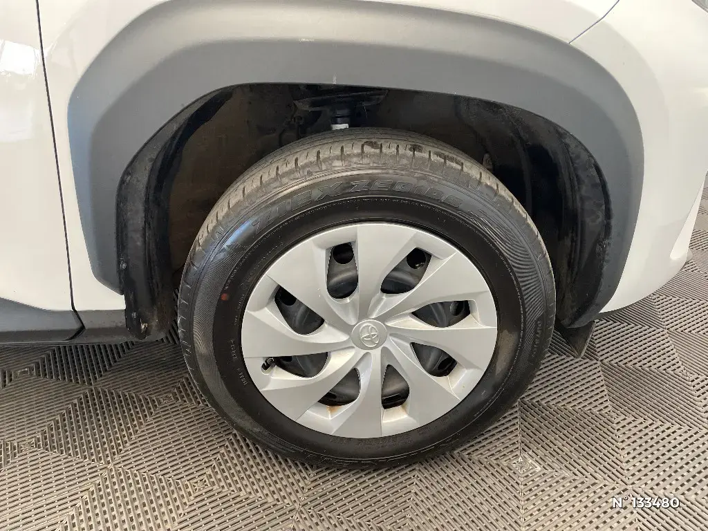 TOYOTA YARIS CROSS I - Miniature 5