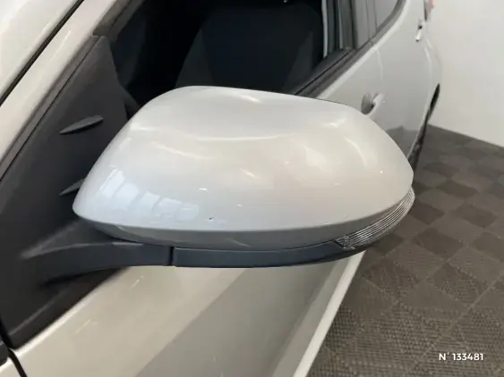 TOYOTA YARIS IV - voiture d'occasion - Photo 42