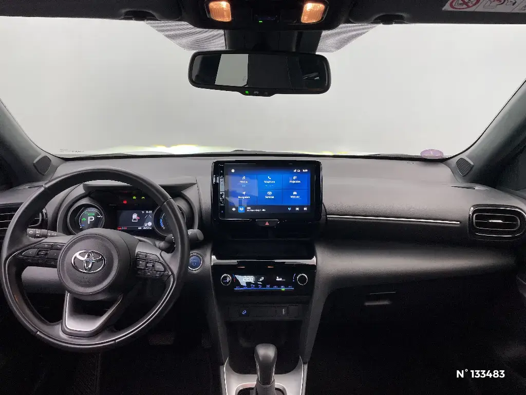 TOYOTA YARIS CROSS I - Miniature 6