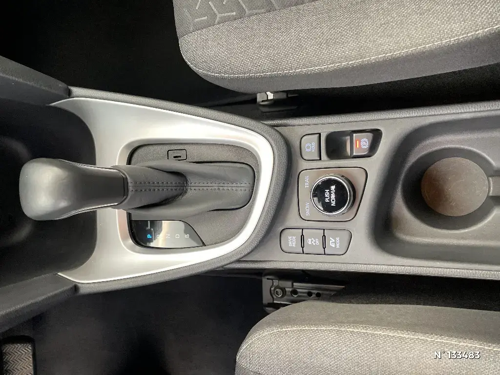 TOYOTA YARIS CROSS I - Miniature 22
