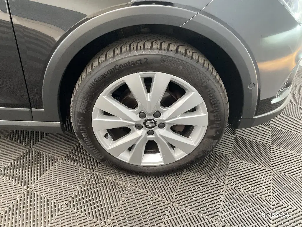 SEAT ARONA - Miniature 5