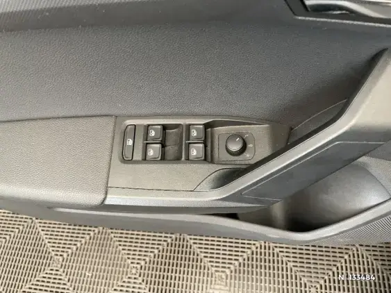 SEAT ARONA - voiture d'occasion - Photo 31