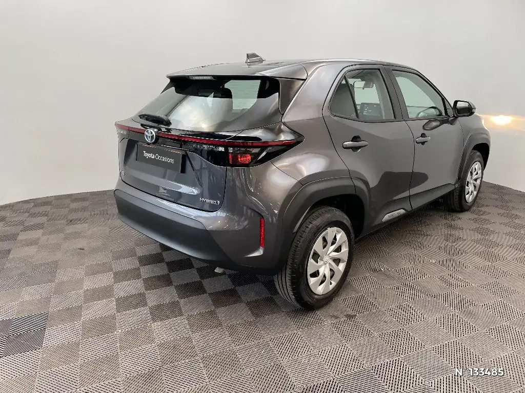 TOYOTA YARIS CROSS I - Miniature 2