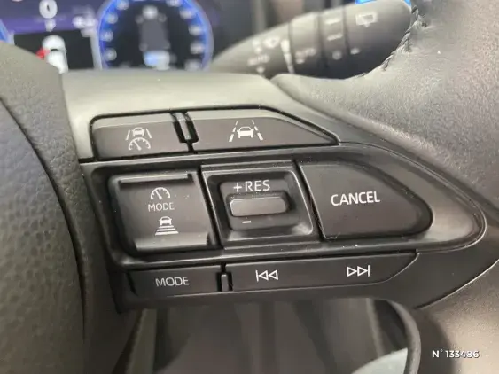TOYOTA YARIS CROSS I - voiture d'occasion - Photo 38