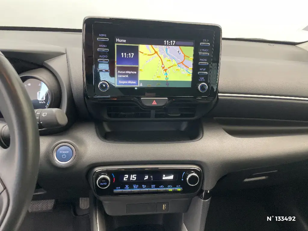 TOYOTA YARIS IV - Miniature 7