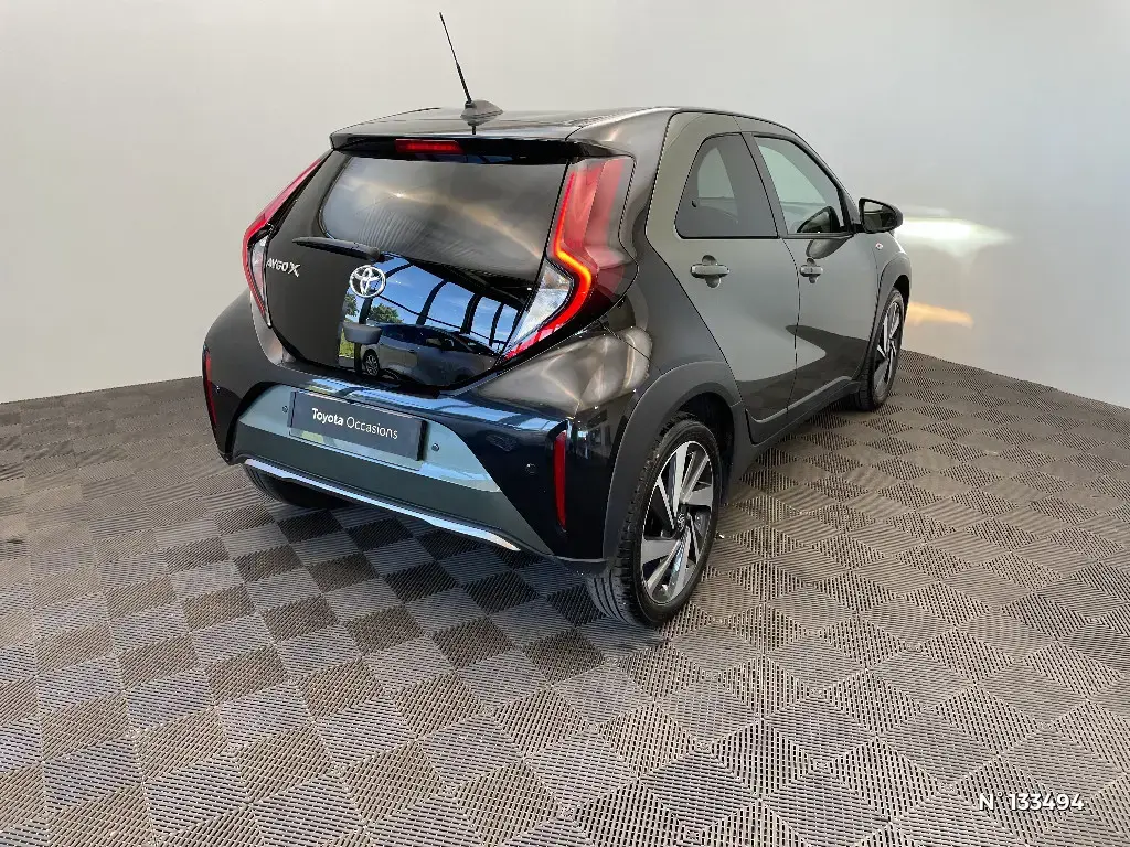 TOYOTA AYGO X - Miniature 2