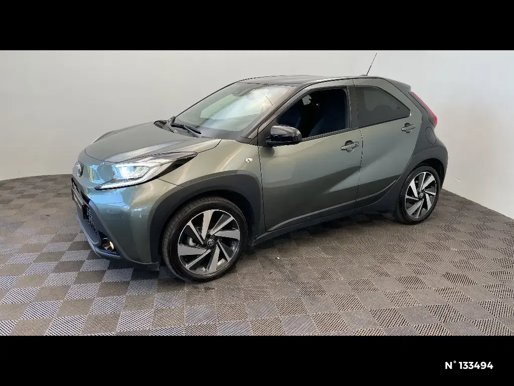 TOYOTA AYGO X - Miniature 4