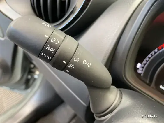 TOYOTA AYGO X - voiture d'occasion - Photo 41