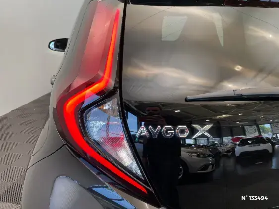 TOYOTA AYGO X - voiture d'occasion - Photo 29