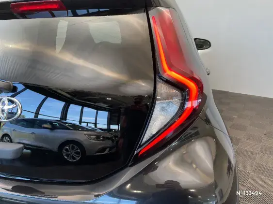 TOYOTA AYGO X - voiture d'occasion - Photo 30