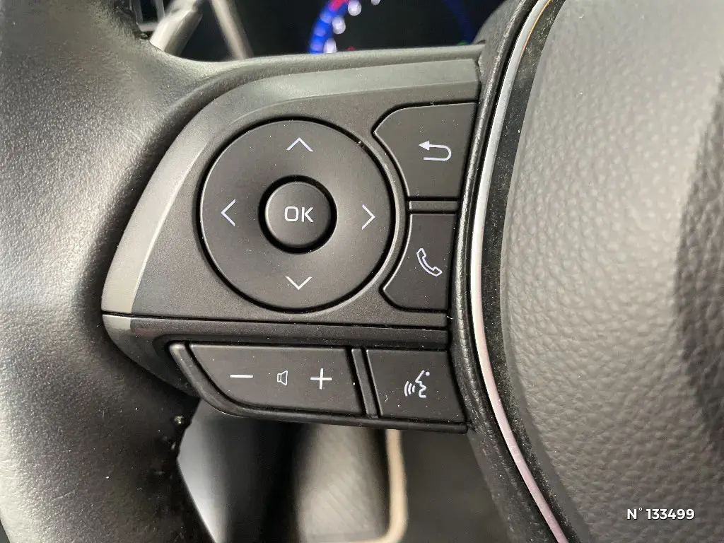 TOYOTA COROLLA XII - Miniature 18