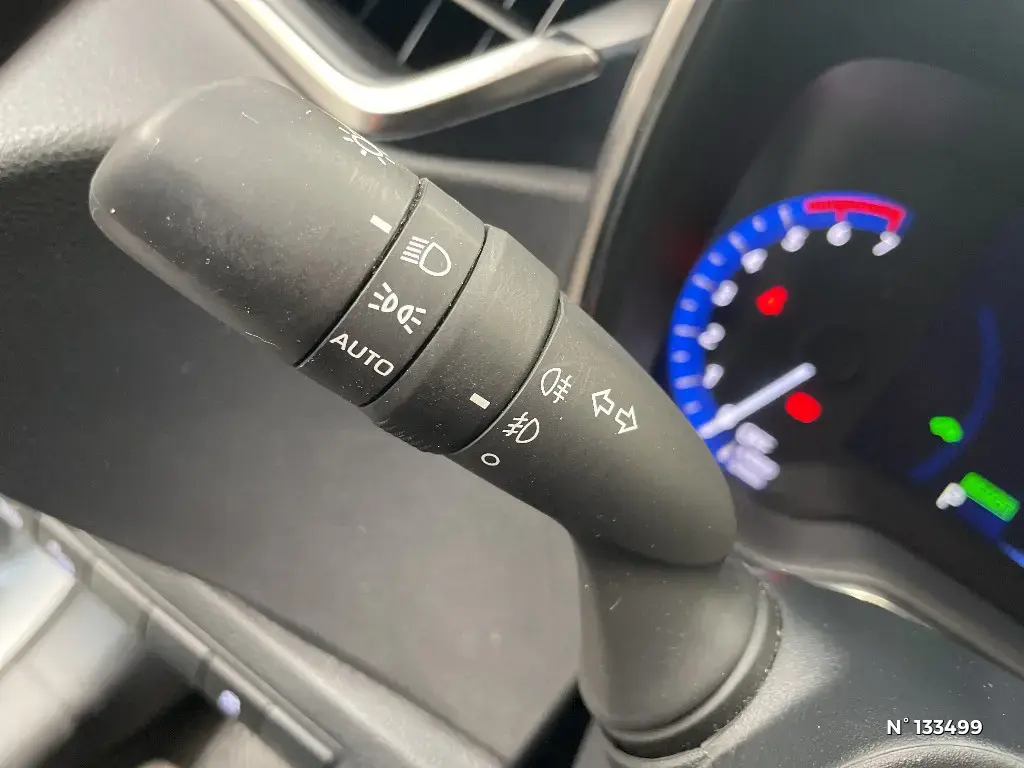 TOYOTA COROLLA XII - Miniature 20