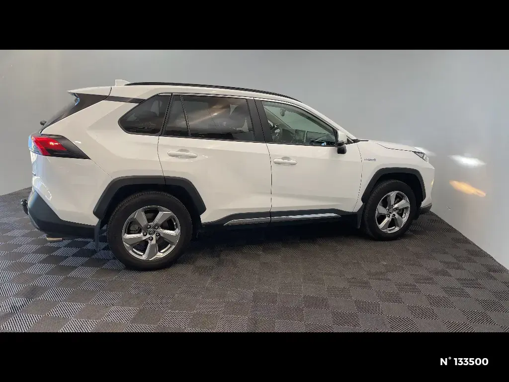 TOYOTA RAV4 V - Miniature 3