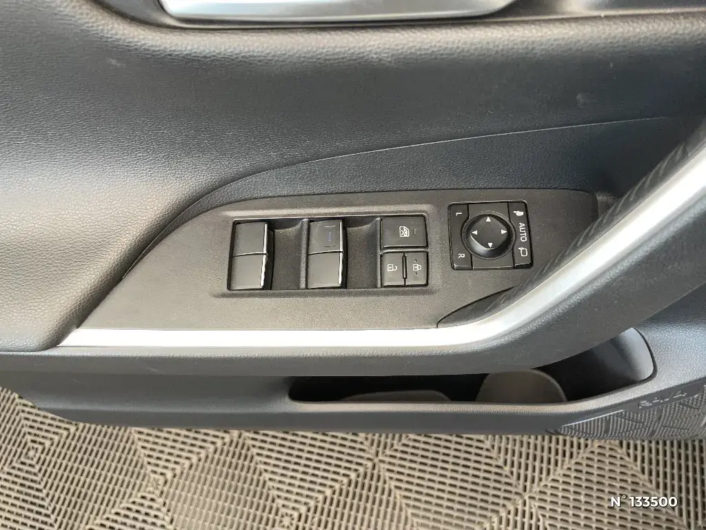 TOYOTA RAV4 V - Miniature 11