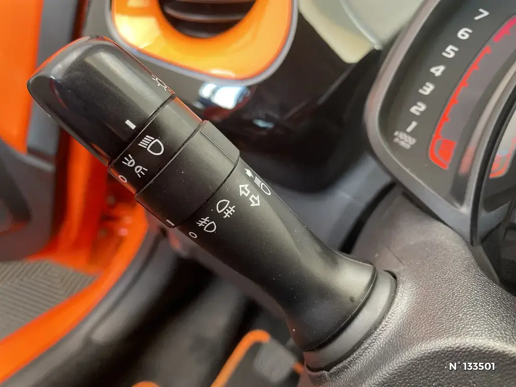 TOYOTA AYGO II - Miniature 20