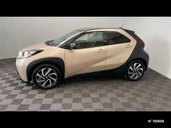 TOYOTA AYGO X - voiture d'occasion - Photo 2
