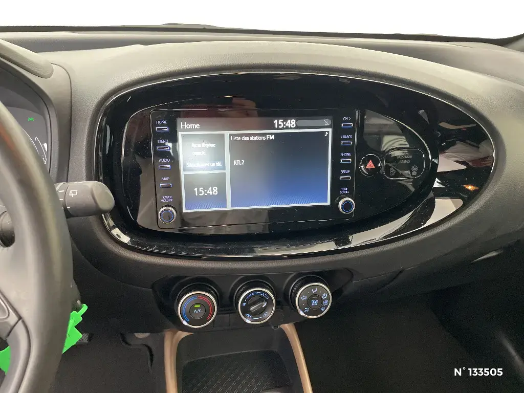 TOYOTA AYGO X - Miniature 7