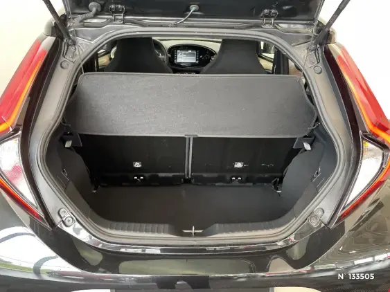 TOYOTA AYGO X - voiture d'occasion - Photo 7