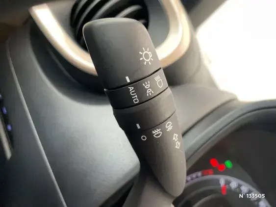TOYOTA AYGO X - voiture d'occasion - Photo 34