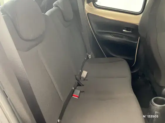 TOYOTA AYGO X - voiture d'occasion - Photo 11