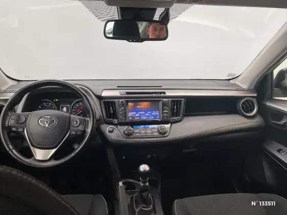 TOYOTA RAV4 IV - voiture d'occasion - Photo 9