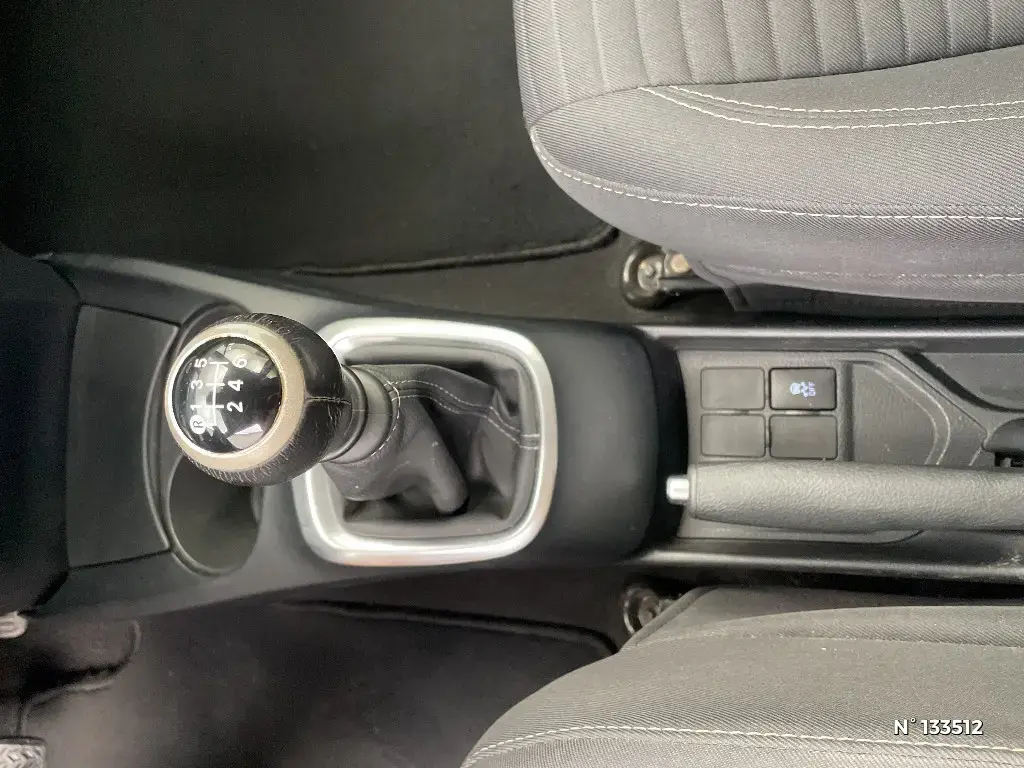 TOYOTA YARIS III - Miniature 20