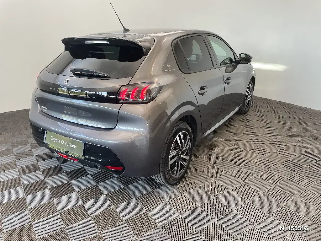 PEUGEOT 208 II - Miniature 2