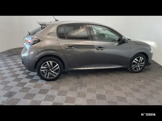 PEUGEOT 208 II - voiture d'occasion - Photo 5