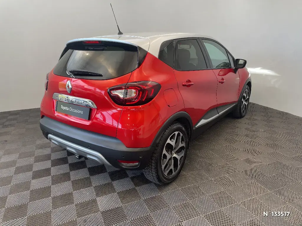 RENAULT CAPTUR - Miniature 2
