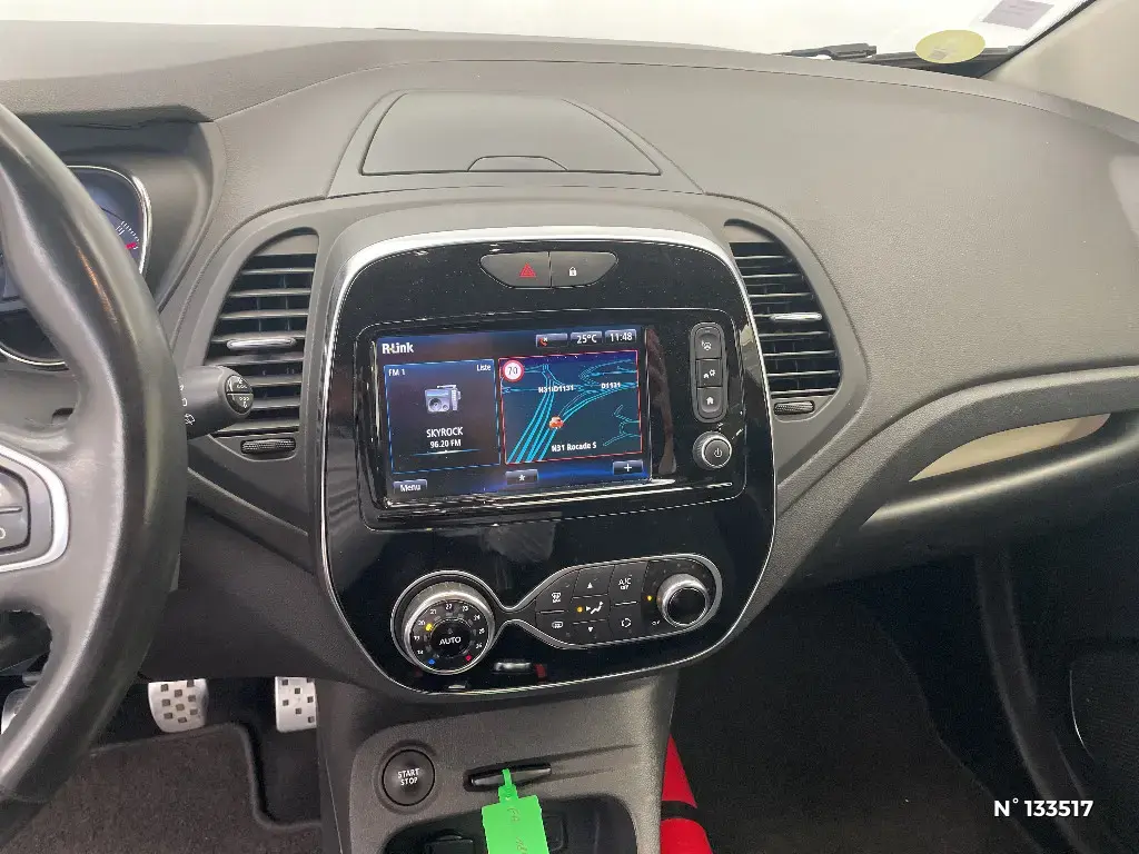 RENAULT CAPTUR - Miniature 7