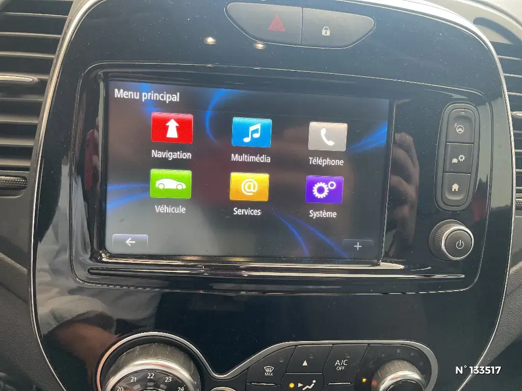 RENAULT CAPTUR - Miniature 22