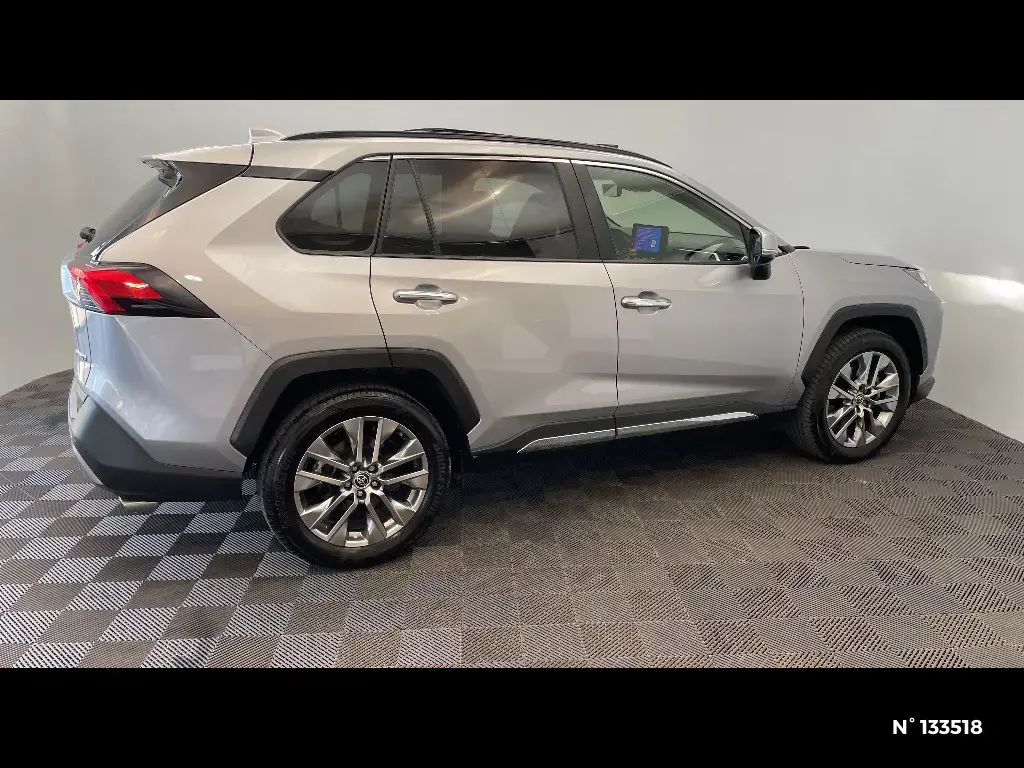 TOYOTA RAV4 V - Miniature 3