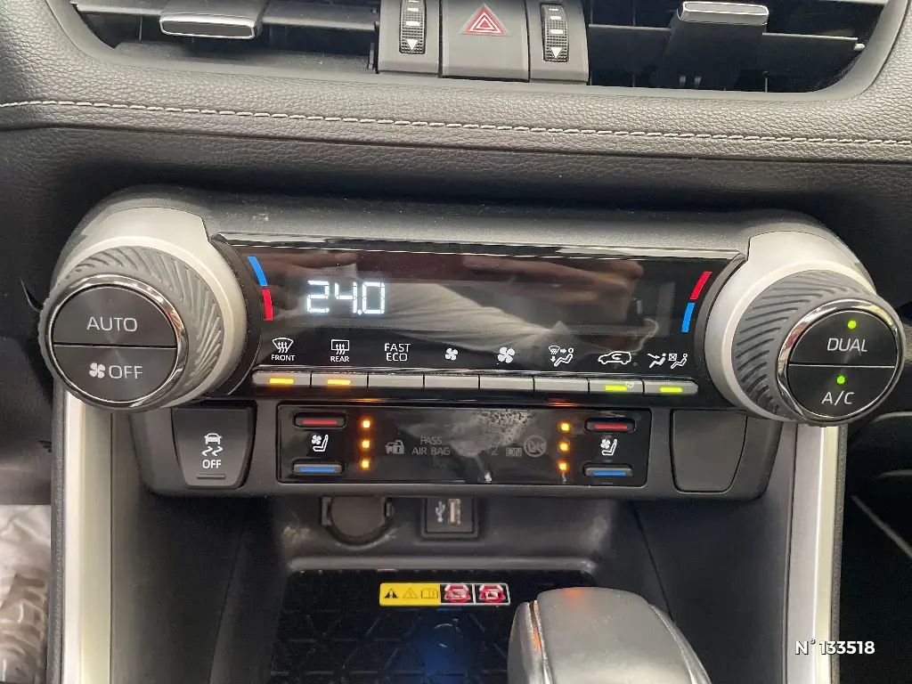 TOYOTA RAV4 V - Miniature 19