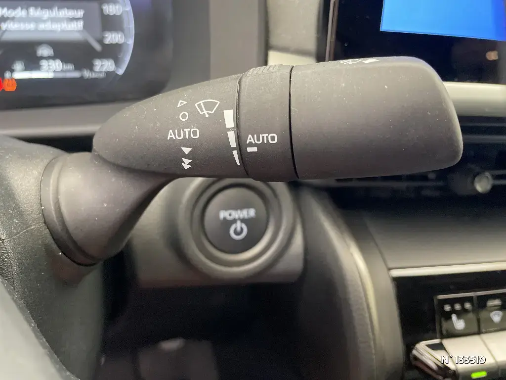 TOYOTA C-HR II - Miniature 21