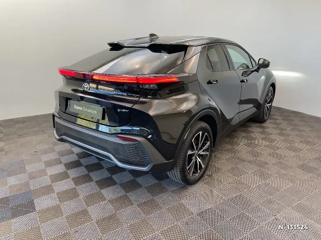 TOYOTA C-HR II - Miniature 2