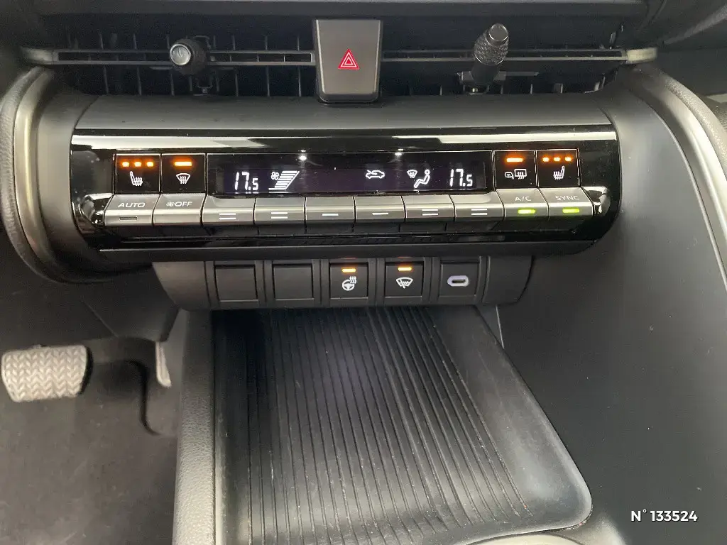 TOYOTA C-HR II - Miniature 12