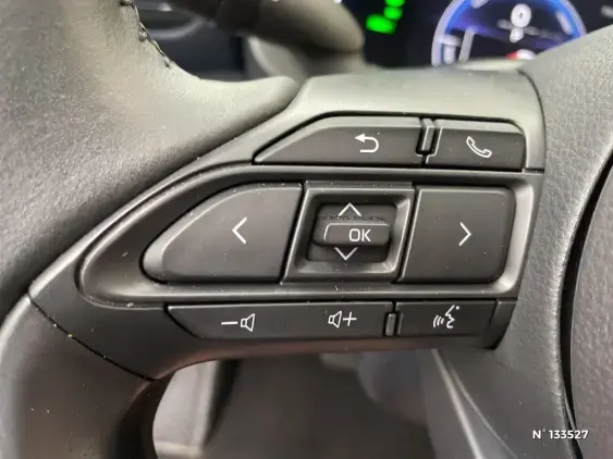 TOYOTA YARIS CROSS I - voiture d'occasion - Photo 37