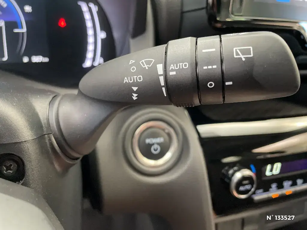 TOYOTA YARIS CROSS I - Miniature 20