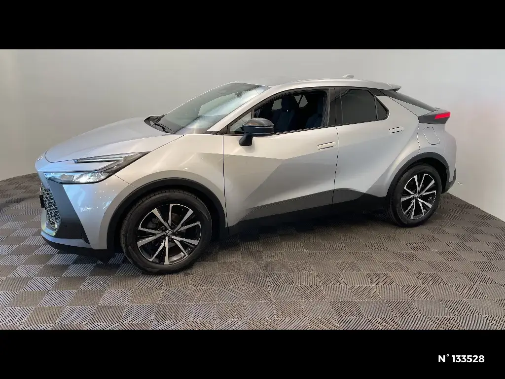TOYOTA C-HR II - Miniature 4