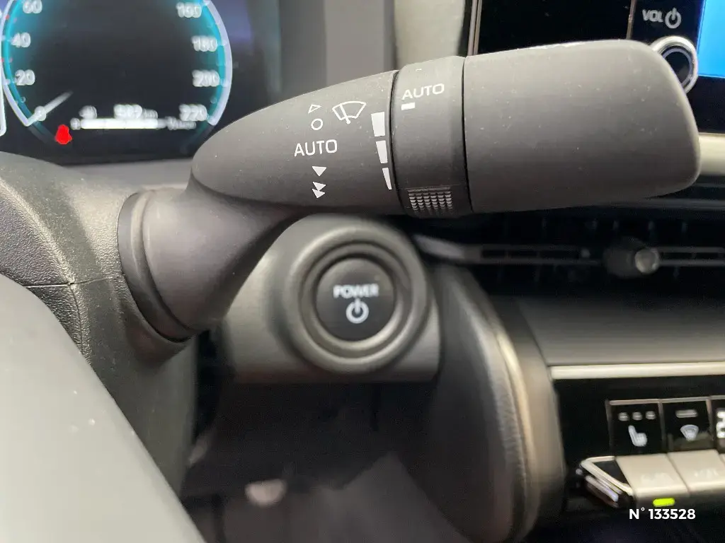 TOYOTA C-HR II - Miniature 20