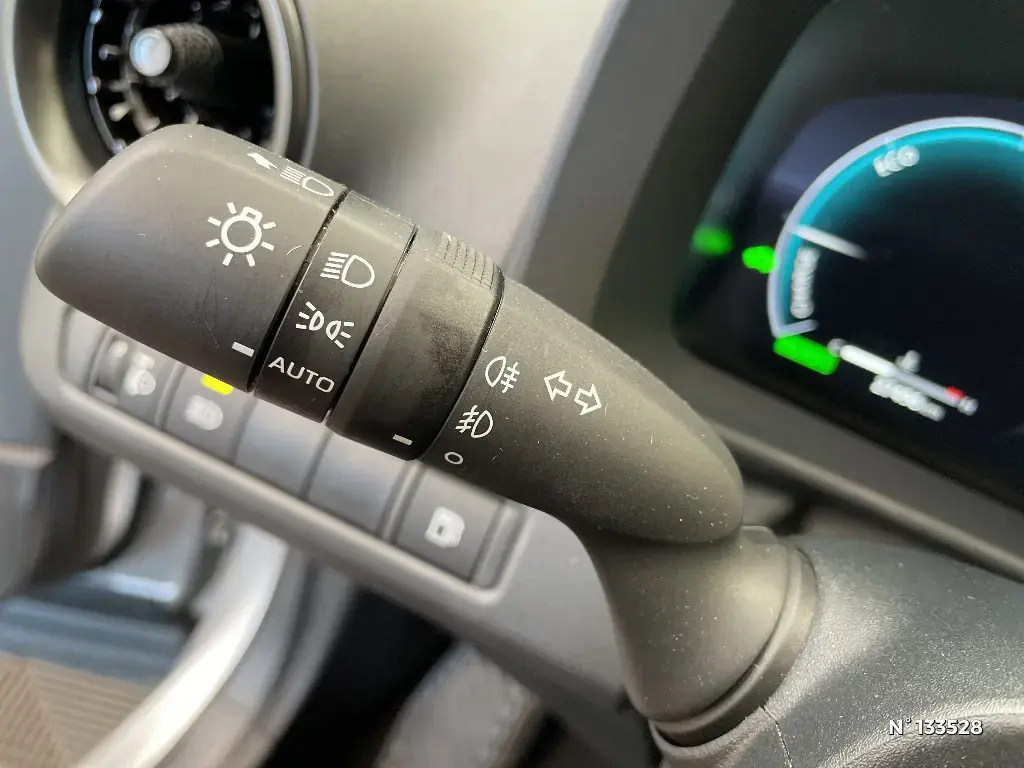 TOYOTA C-HR II - Miniature 21