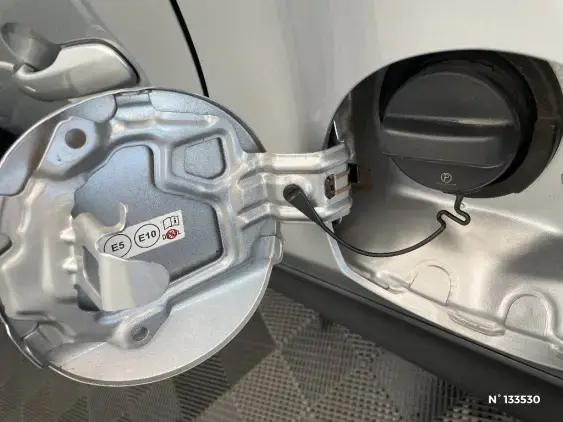 TOYOTA YARIS CROSS I - voiture d'occasion - Photo 30