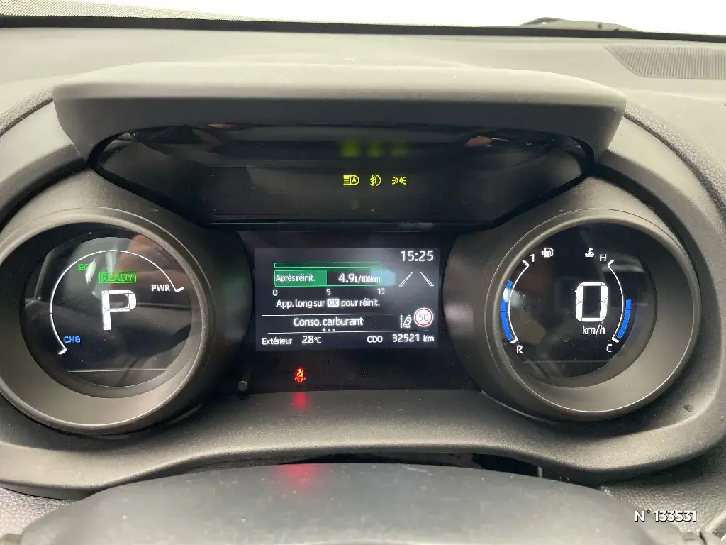 TOYOTA YARIS CROSS I - Miniature 8