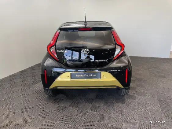 TOYOTA AYGO X - voiture d'occasion - Photo 6